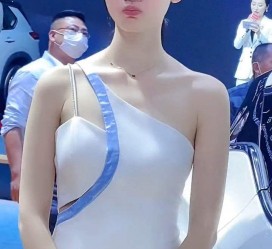 开平大学女生模特特殊兼职(大学生兼职模特怎么联络)