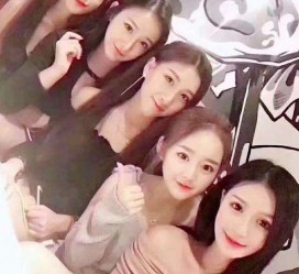 开平美国小姐姐带小伙伴游中国上海的简单介绍