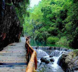 开平周边旅游(周边旅游景区哪里好玩)