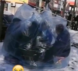 开平东北大爷带老伴游中国(东北大爷带老伴游中国旅行)
