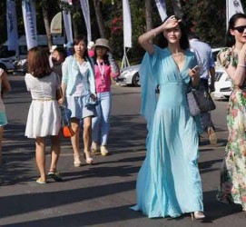 开平上海商务伴游男雇用(上海雇用高端伴游一天20万)