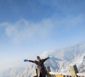 开平西岭雪山攻略(西岭雪山攻略图)