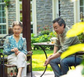 开平坦言带老伴游遍中国(我和老伴去旅游)