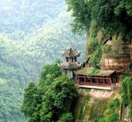 开平四川旅游攻略(四川旅游攻略路线图)
