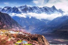 开平旅游地点(旅游地点与地理关系)