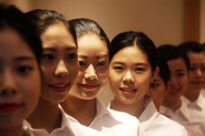 开平私人伴游招聘 度假区万元月薪招“泳装伴游”