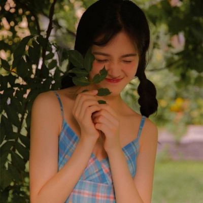 开平伴游女生柳如烟的资料