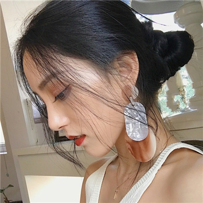 开平伴游女生张悦然的资料