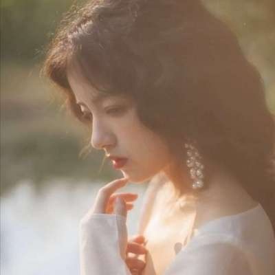 开平伴游女生雷花蕊的资料