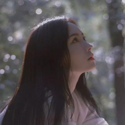开平伴游女生秦鹿鸣的资料