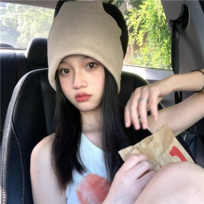 开平伴游女生乙傲薇的资料