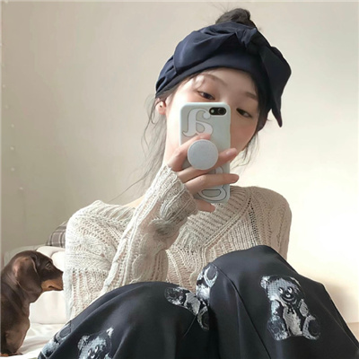 开平伴游女生冀其雨