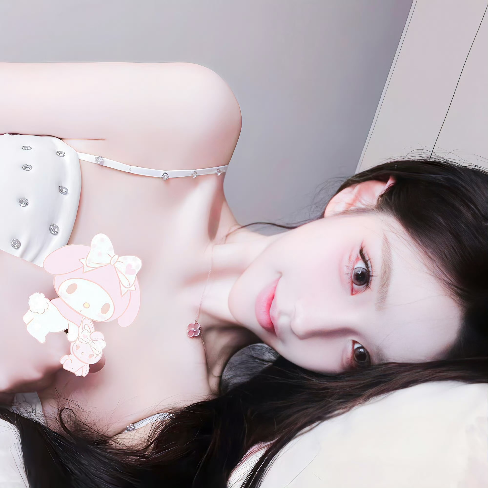 开平伴游女生 | 唐雨晴 🌸的资料